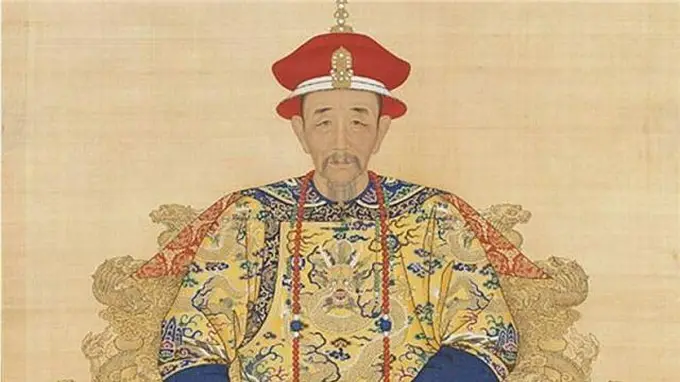 康熙心中有三位继承人选雍正未在其列为何最终能够脱颖而出