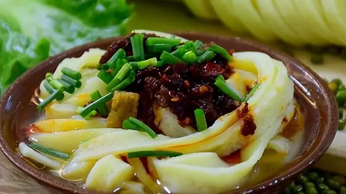 铜仁绿豆粉：一碗绿意盎然的乡愁味道