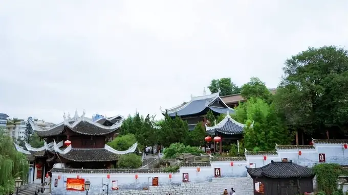 西部避暑优选省会 爽爽贵阳更胜一筹