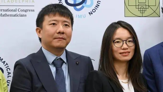 菲尔兹奖得主王虹攻克三维挂谷猜想 邓煜跨界融合数学与短视频内容创作