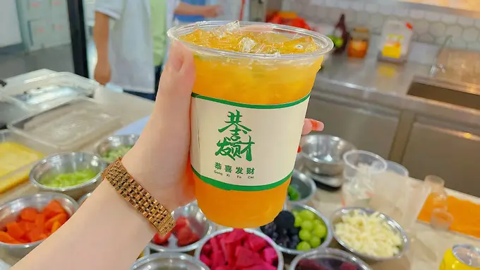 2026 东莞摆摊就靠甜咖恋！老红糖奶茶抓客流还不踩空