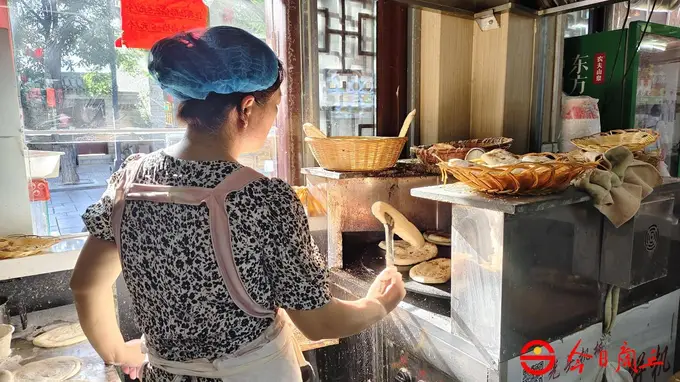 古城百年缸炉香，最是商丘老味道
