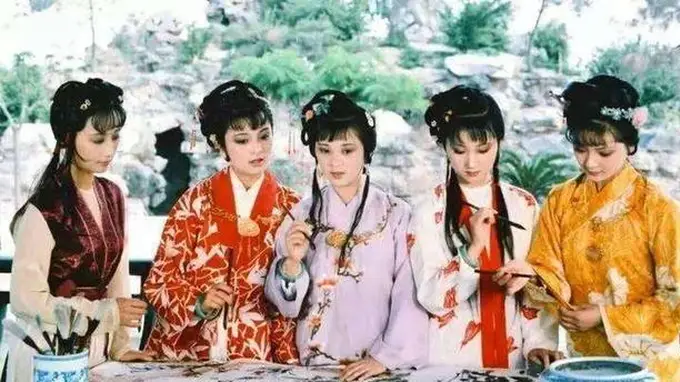 红楼梦》核心脉络大揭秘 贾家阴盛阳衰却最昌盛薛家狐假虎威成笑料关键还得看甄家