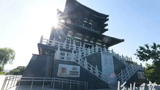 河北日报丨唐山南湖旅游景区龙山阁全新开放
