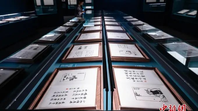 丰子恺《护生画集》六册原稿在北京首度合璧展出