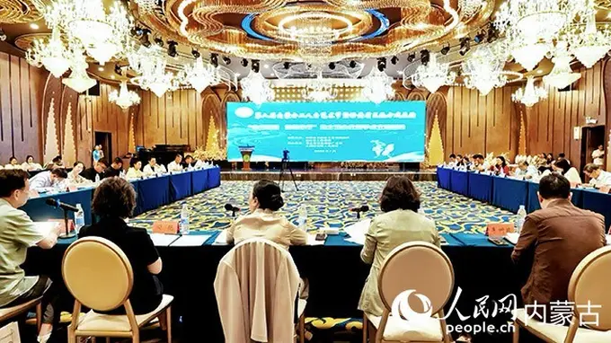 全国专家齐聚包头市土默特右旗 共商二人台艺术高质量发展新路径