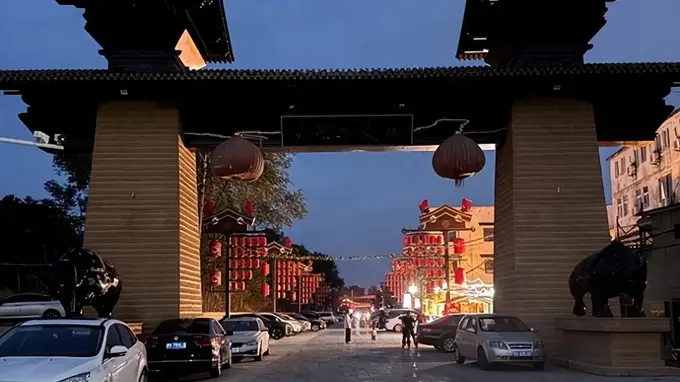 1700万砸出的网红文旅地标 郑州首个24小时黄河夜游项目仅半年就凉了