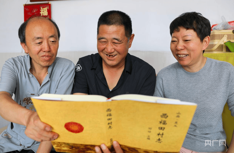 七年纸笔 半生乡愁！山西灵丘八旬老党员手写六百年村史